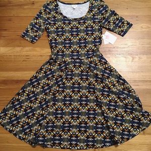 ***Sale*** NWT LuLaRoe Nicole